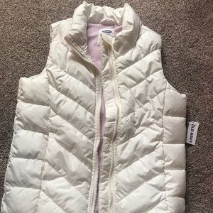 NWTO White puffer vest